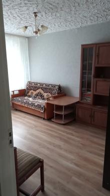 Išnuomojamas 2 kambariu butas Klaipėdoje miško rajone.-0