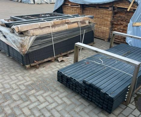 Nauja segmentinė tvora su vartais ir varteliais (pilnas komplektas)-0
