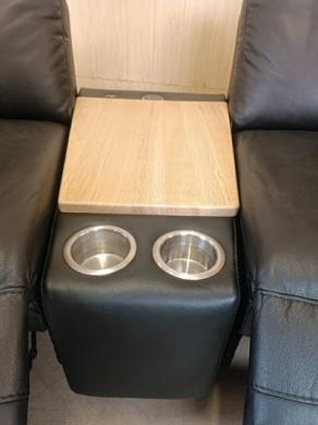 Sofa TV 2-vietė su staliuku "CLASSIC" vokiška www.bramita.lt-3
