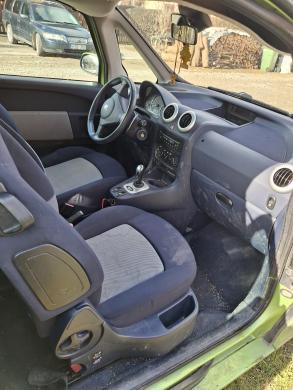 Parduodamas nedaužtas Peugeot 1007, 1.3 l Hečbekas Peugeot 1007-1
