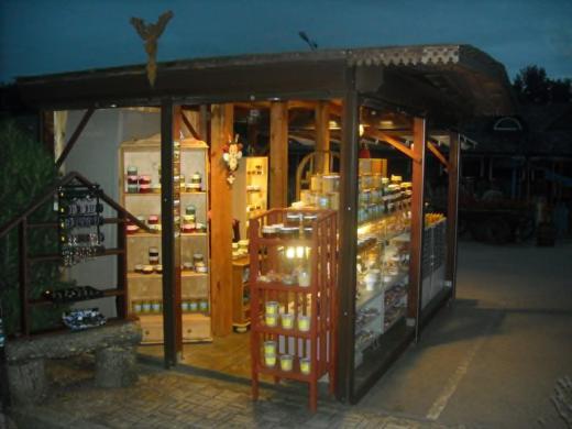 Prekybinė vieta su kiosku HBH palanga-1