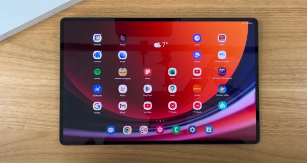 NAUJAS! 4K ULTRA TABLET PC 11.0"COLIŲ AMOLED+2SIM+GPS+5G-7