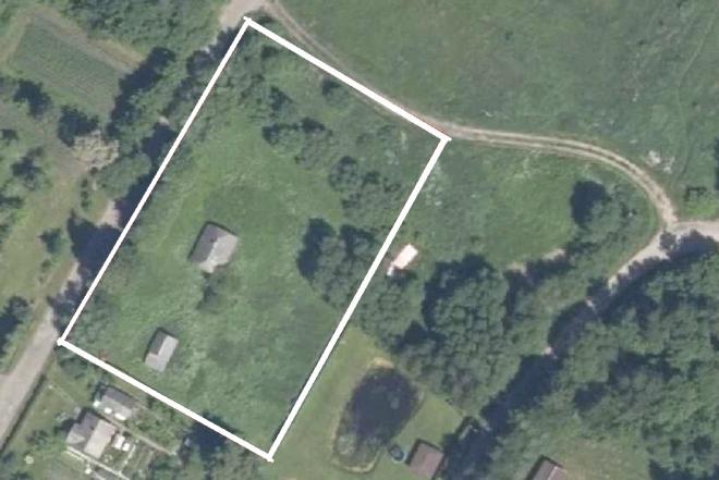 Senas rąstų namas didelis sklypas sodybai namui verslui-0