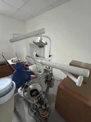Parduodama odontologinio komplekso įranga-1