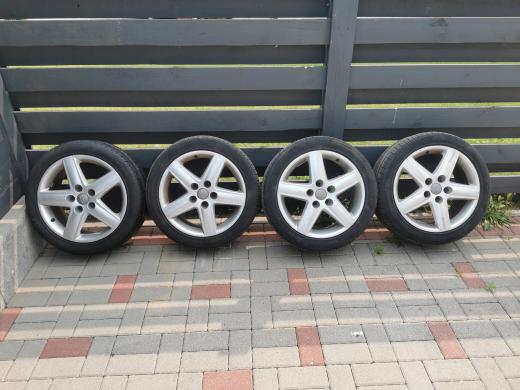 Lieti ratlankiai su padangom 225/45 R17 4vnt-3