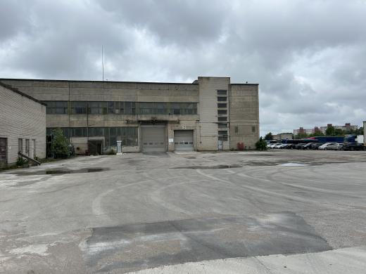 Išnuomojamos 2260 kv.m. Gamybos ir sandėliavimo patalpos Šilutės pl.-0