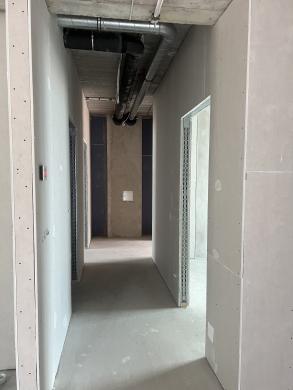 3 KAMB. 73,28 kvm APARTAMENTAI SU JAUKIA TERASA Į RAMŲ IR UŽDARĄ VIDINĮ KIEMĄ PAUPYJE-1