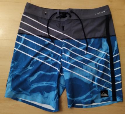 QuikSilver Maudymosi Šortai Nauji Vyriški-2