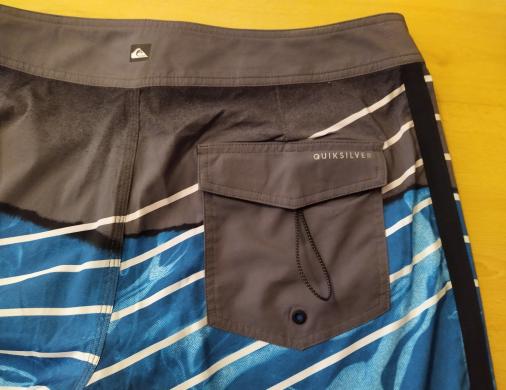 QuikSilver Maudymosi Šortai Nauji Vyriški-1