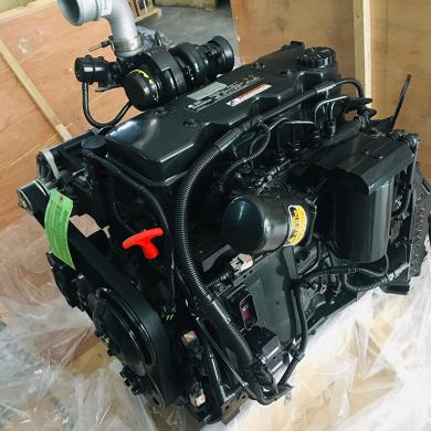 Variklis Cummins Qsb4.5-c110-31, Komatsu Pc200-0