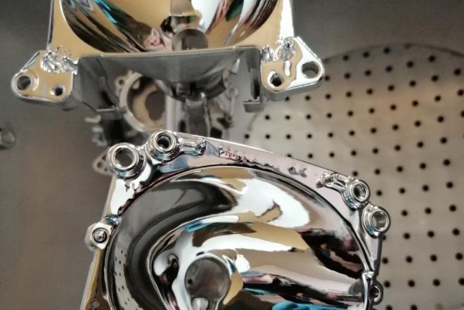 Reflektorių restauravimas vakuume.-0