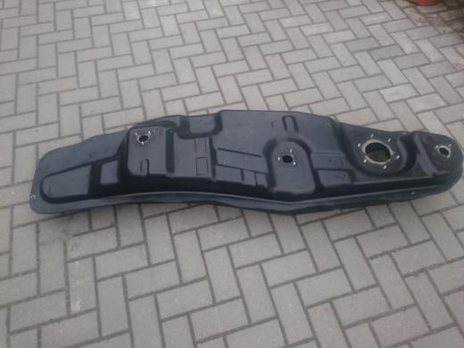 Pajero plastikinis kuro bakas-0