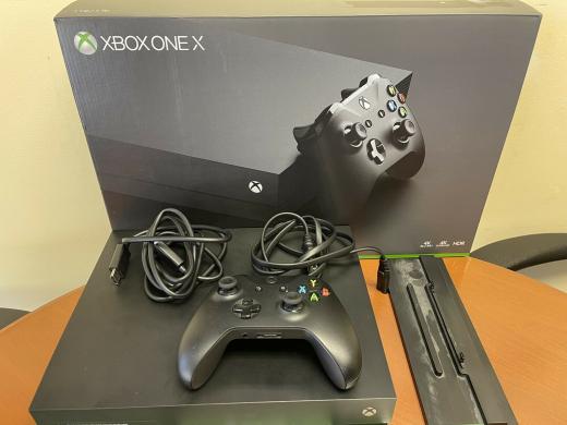 Microsoft Xbox one X 1 tb 4K What sapp: + 1 (443) 347‑3895-0