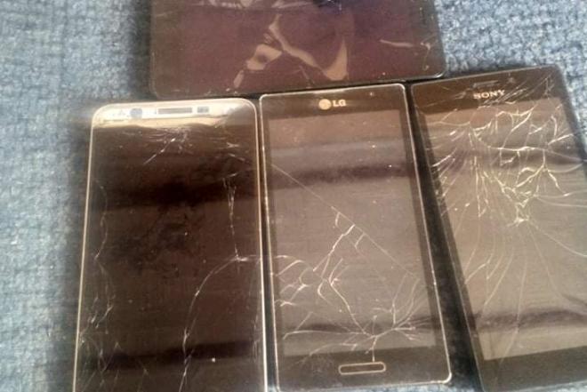 PARDUODAMI TELEFONAI!!!!-0