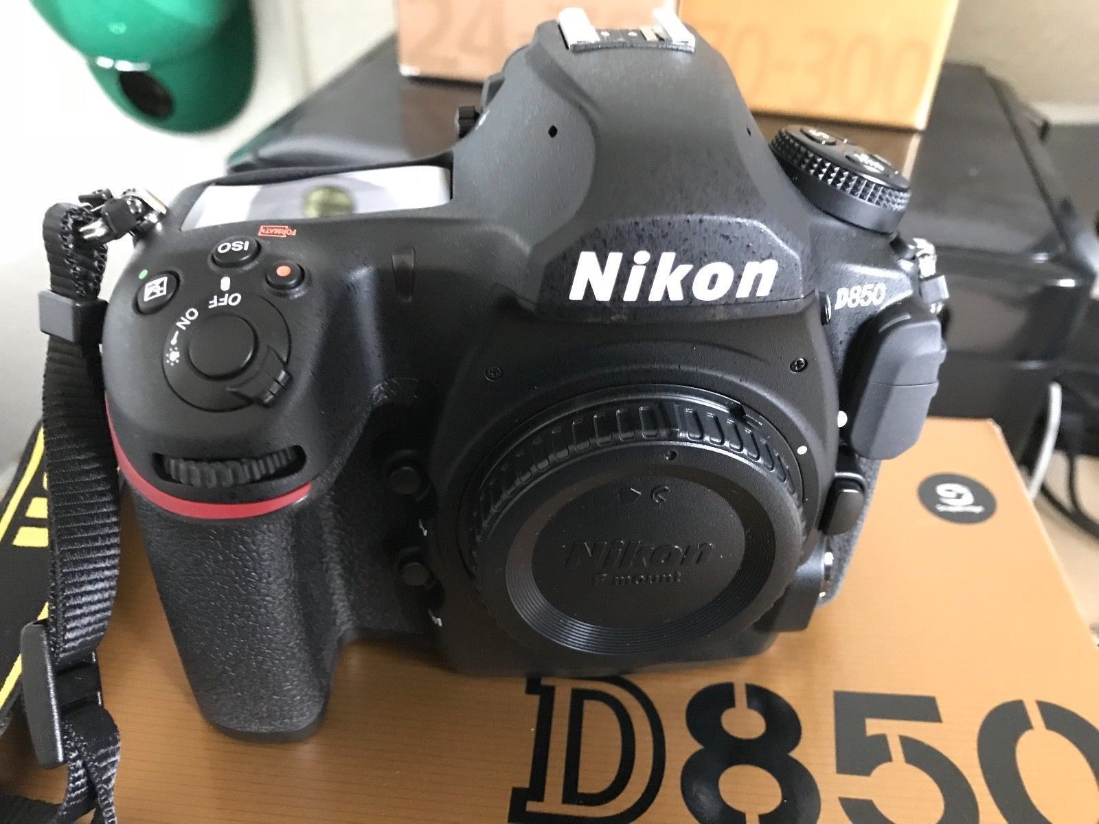 Nikon D850  Whatsapp +18183700438-0