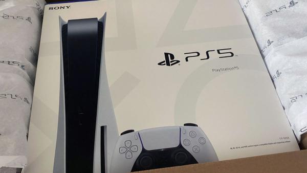 naujas juodas sony Playstion 5 - 825GB-0
