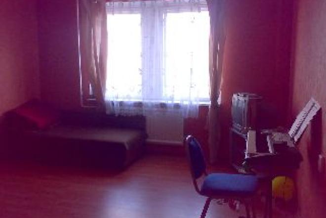 isnuomoju 2 k buta su baldais prancuzu g 6-0