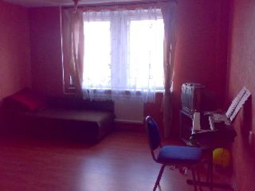 isnuomoju 2 k buta su baldais prancuzu g 6-0