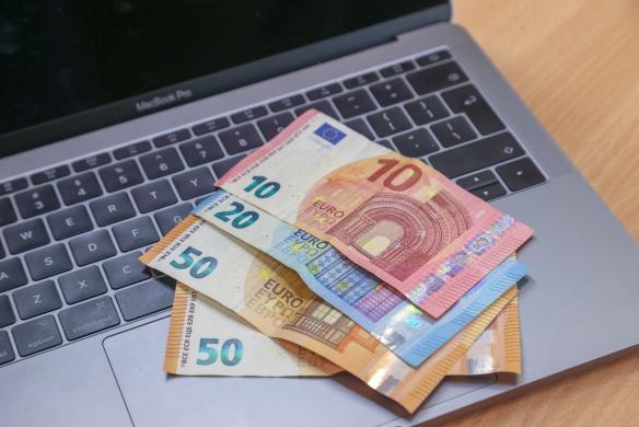 Geriausias metodas kaip užsidirbti internetu!-0