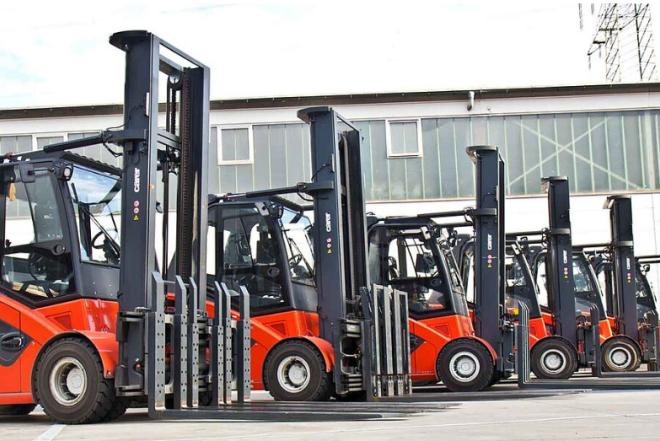 Krautuvo vairuotojas-0