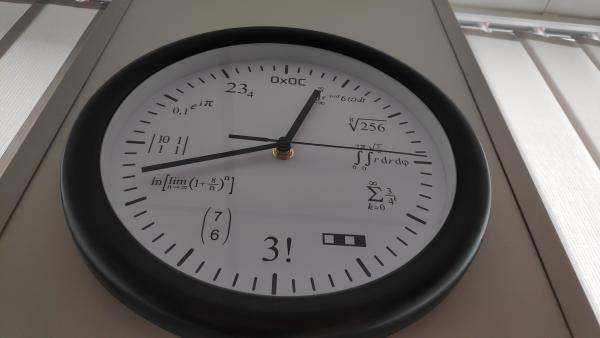 Chemijos Korepetitorius Kaune tik 10 EUR už Valandą!-0