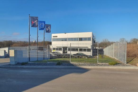 Automobilių paruošėjas - dažytojas-0