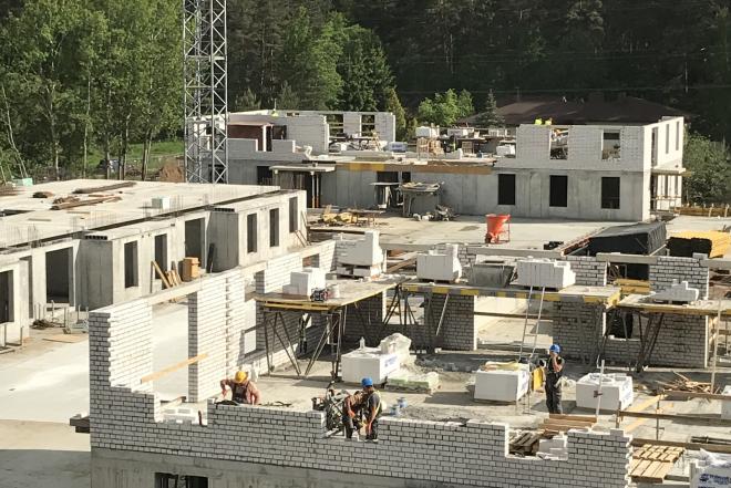 Ieškomi betonuotojai darbui didžiosiose statybose Vilniuje-0