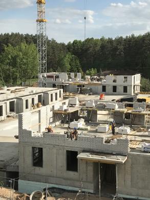 Ieškomi betonuotojai darbui didžiosiose statybose Vilniuje-0