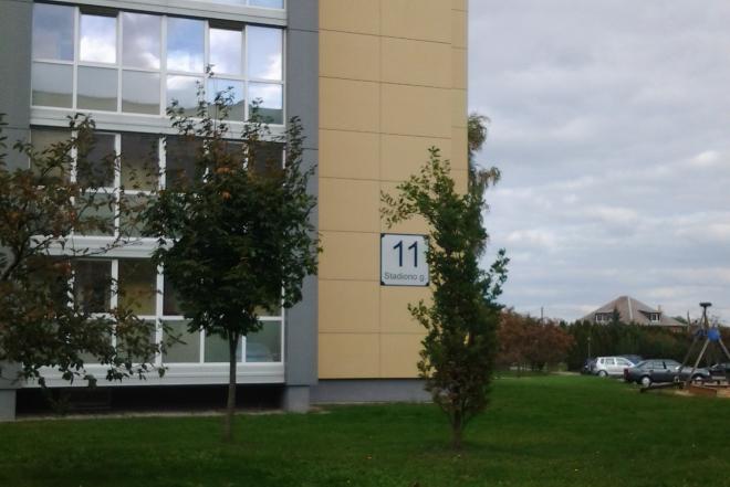 Parduodu 4k. butą Akmenės m.-0