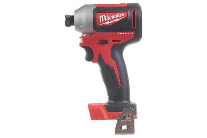 Akum. smūginis suktuvas Milwaukee M18 Cblid-0-0