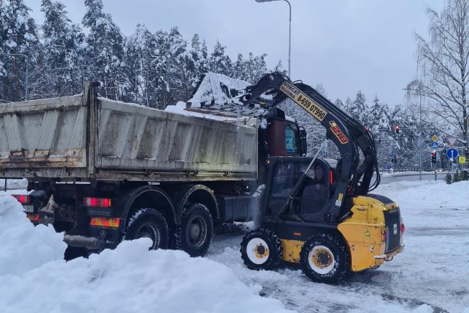 *SNIEGO IŠVEŽIMAS, 865907990, BOBCAT NUOMA VILNIUJE-0