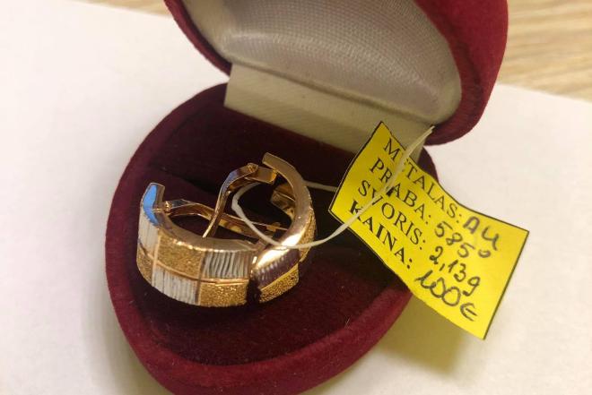 Auksiniai auskarai 2,13g-0