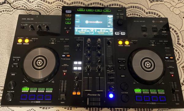 Dj Kontrolerio Pioneer XDJ-RR Nuoma-0