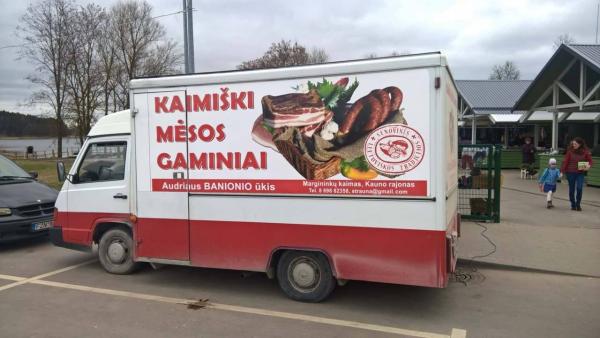 REIKALINGAS VAIRUOTOJAS (B KATEGORIJA) VAIRUOTI PREKYBINĘ AUTOPARDUOTUVĘ NUO PASIKROVIMO VIETOS IKI PREKYBOS TAŠKO-0