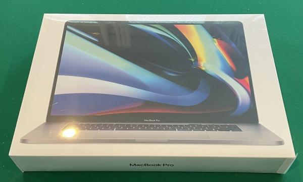 VISIŠKAI NAUJAS „Apple MacBook Pro 16“ (1 TB SSD, „Intel Core i9 9th Gen“, 2,30 GHz, 16 GB) 2019 m.-0
