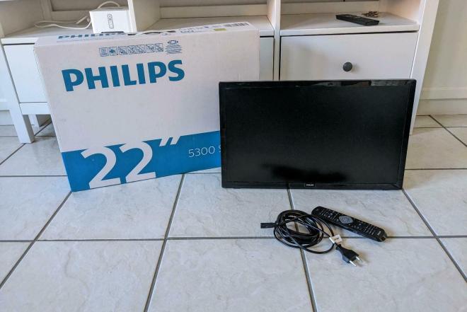 Parduodu Philips Televizorių 22 Coliu 56 cm Full HD DTV-0
