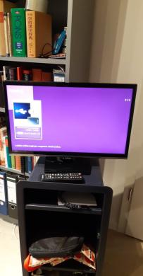 Televizorius Samsung Full HD DTV Įstrižainė 56cm 22coliai-0