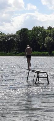 Vyras ieško mergynos seksui.-0