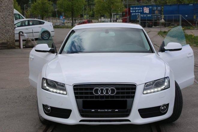 Audi-0