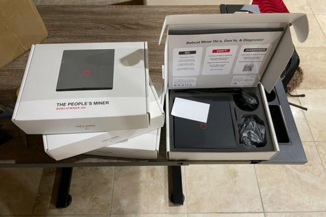 Bobcat 300 Hotspot Miner HNT Helium US915 UK/EU868-0