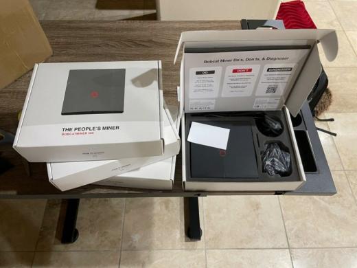 Bobcat 300 Hotspot Miner HNT Helium US915 UK/EU868-0