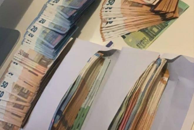 JŪSŲ SĖKMINGO PROJEKTO ĮGYVENDINIMAS.-0