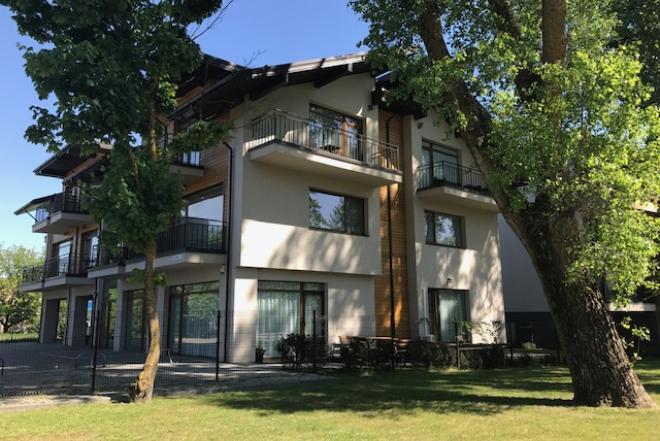 Apartamentų su lauko terasa nuoma Palangos centre-0