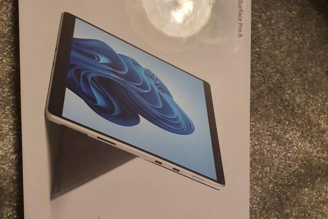 Parduodu Microsoft Surface Pro 8 8gb 512 RAM-0