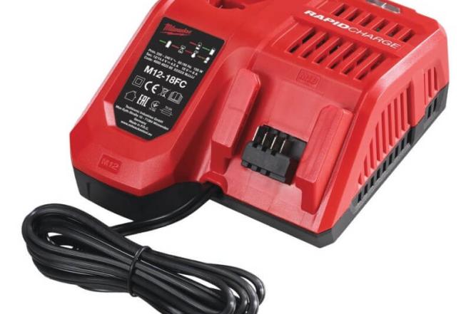 Greitasis įkroviklis Milwaukee M12-18 Fc-0