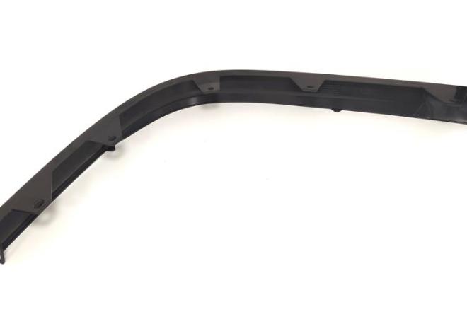 VOLVO FH4 13- BUMPERIO SPOILERIS DEŠINĖJE-0