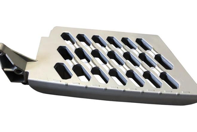 VOLVO FH4 CAB STEP ŽINGSNIS APAČIAU KAIRĖJE / DEŠINĖJE-0