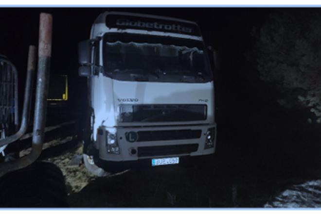 Balninis vilkikas Volvo FM12 420-0