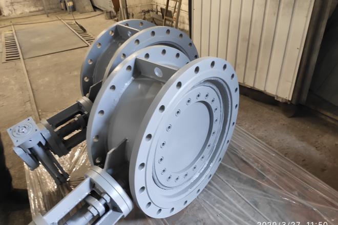 Triple-eccentric butterfly valve 32с930нж Dn 300 Pn 25-0