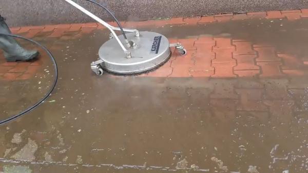 Trinkelių, stogų, fasadų valymas.-1